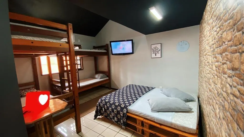 Cancoq Guest House - 20 Metros Da Praia Балнеариу-Камбориу Бразилия