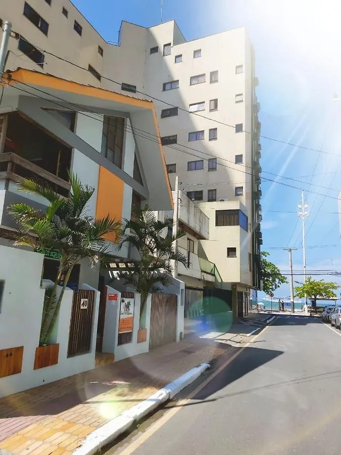 Cancoq Guest House - 20 Metros Da Praia location